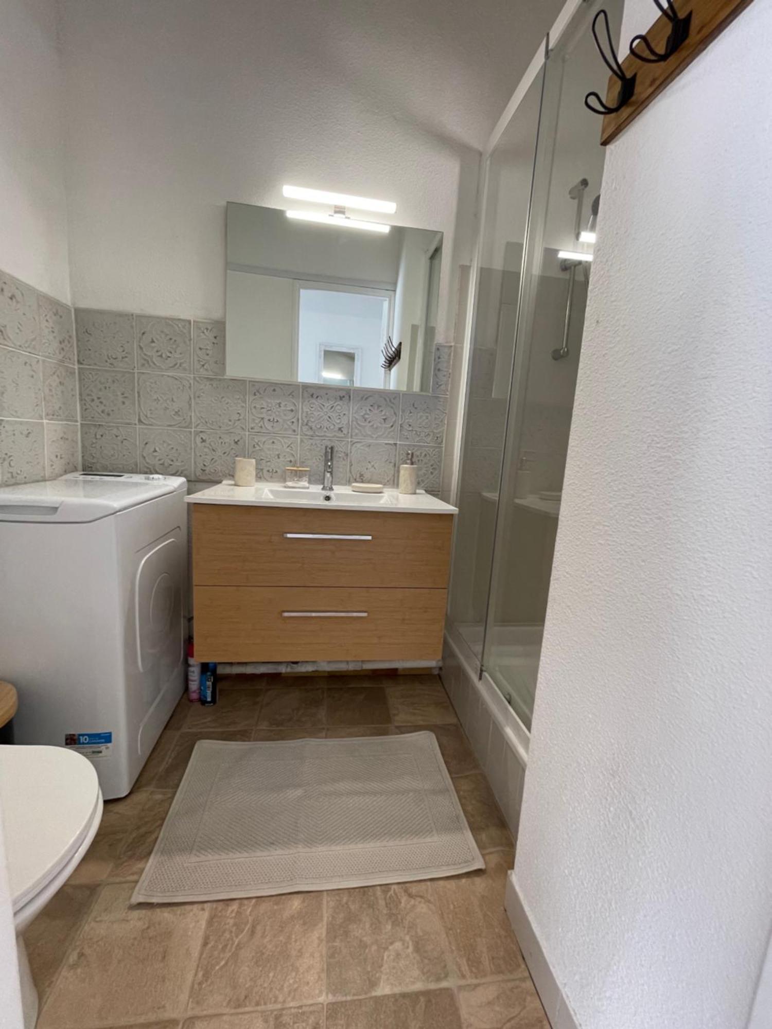 Appartement Pinede Piscine Clim Proche Plage Village Naturiste Agde Exteriör bild