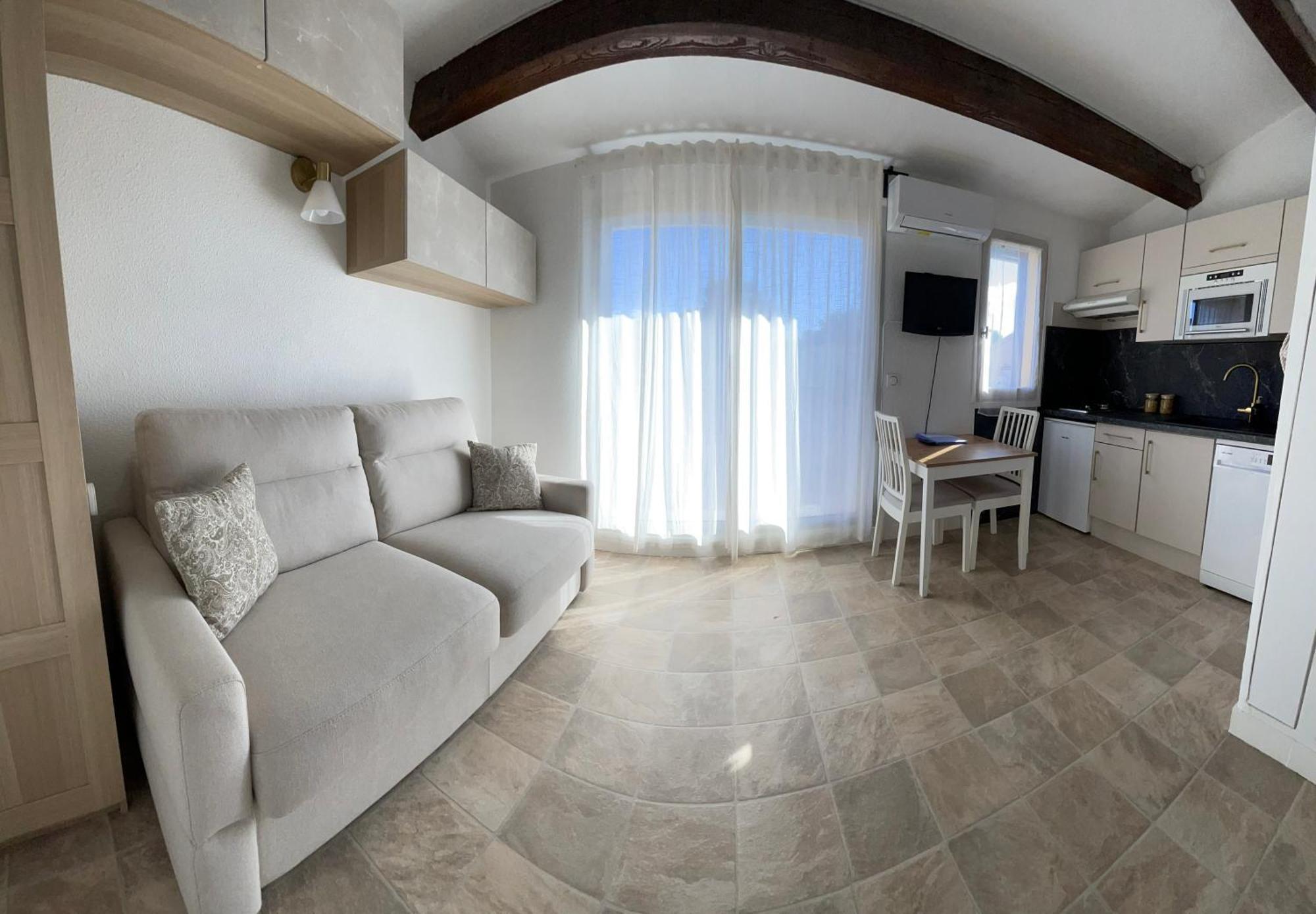 Appartement Pinede Piscine Clim Proche Plage Village Naturiste Agde Exteriör bild