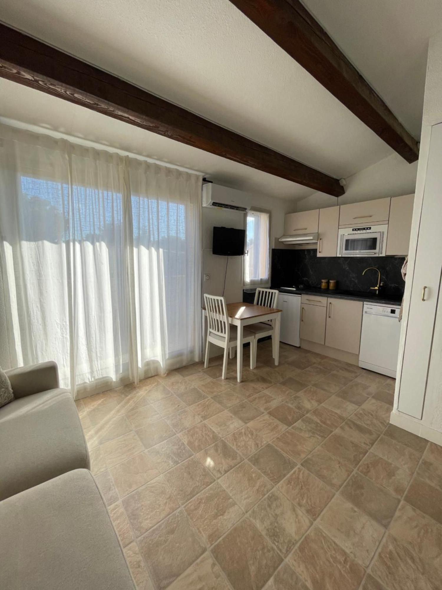 Appartement Pinede Piscine Clim Proche Plage Village Naturiste Agde Exteriör bild